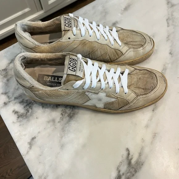 Authentic Golden Goose Sneakers Size 42 - Picture 3 of 7